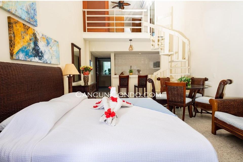 2 Story Oceanfront Penthouses On Cancun Beach! Eksteriør bilde