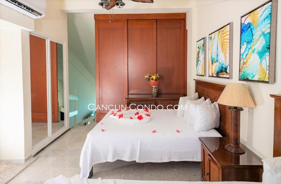 2 Story Oceanfront Penthouses On Cancun Beach! Eksteriør bilde