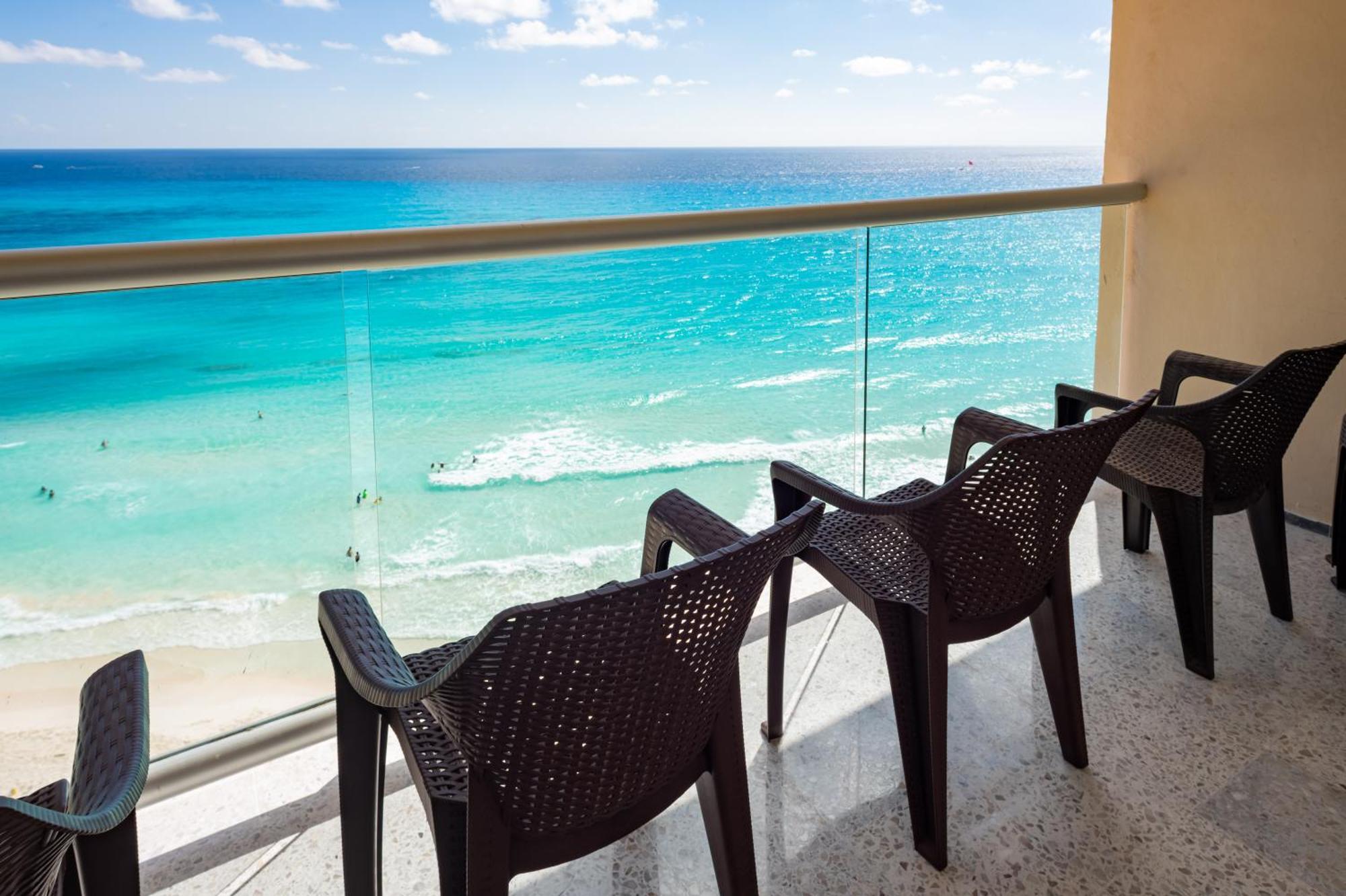 2 Story Oceanfront Penthouses On Cancun Beach! Eksteriør bilde