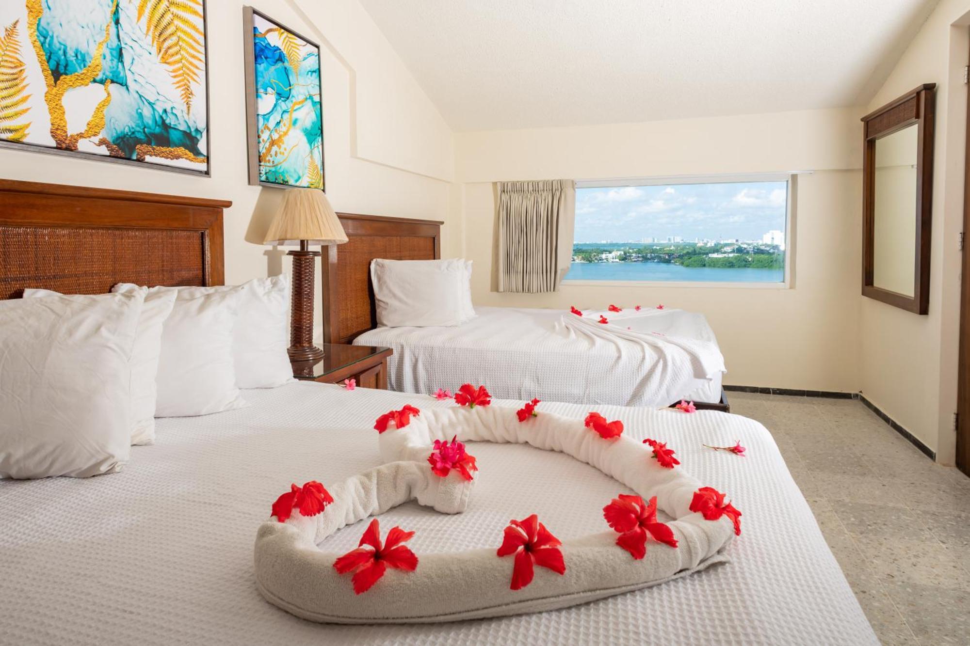 2 Story Oceanfront Penthouses On Cancun Beach! Eksteriør bilde