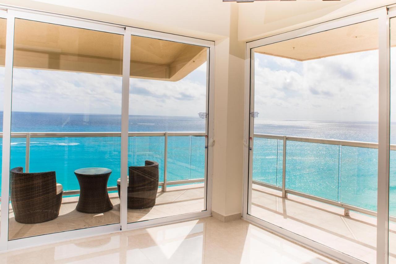 2 Story Oceanfront Penthouses On Cancun Beach! Eksteriør bilde